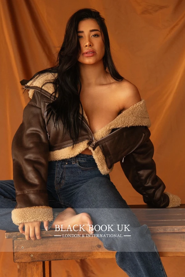 Profile Image #11 Of Amanda