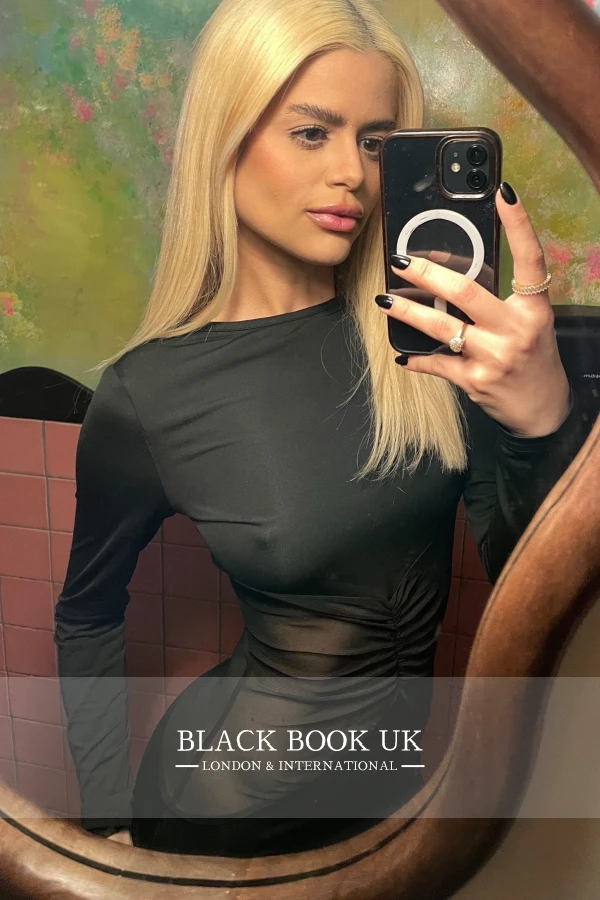 Profile Image #12 Of Aurora