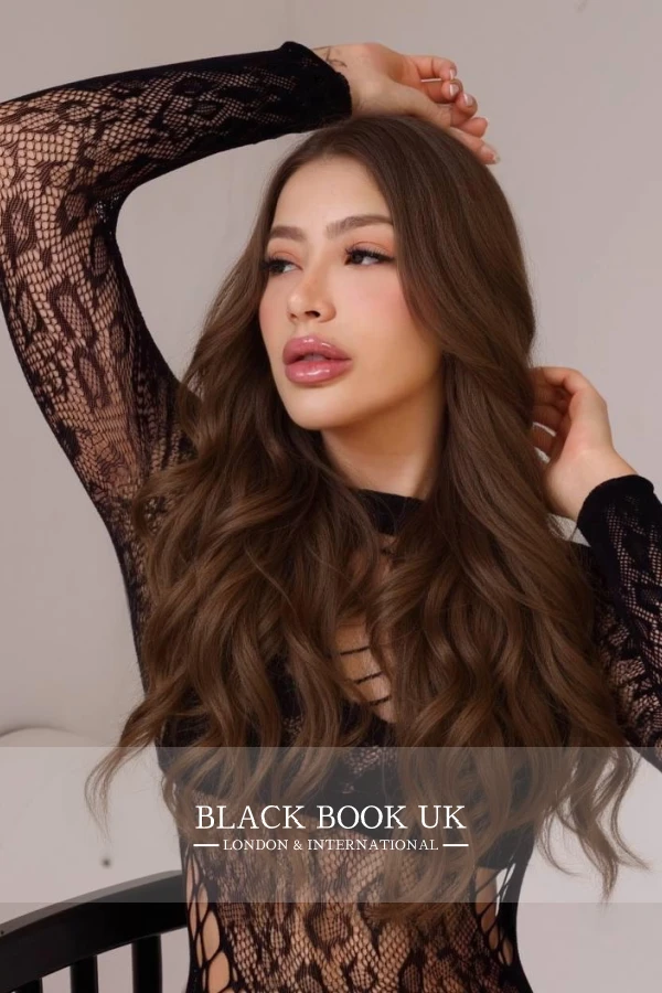 Profile Image #2 Of Belinda