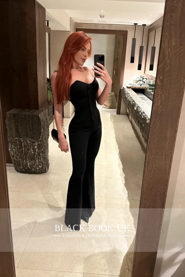 Profile Image #3 Of Taylor