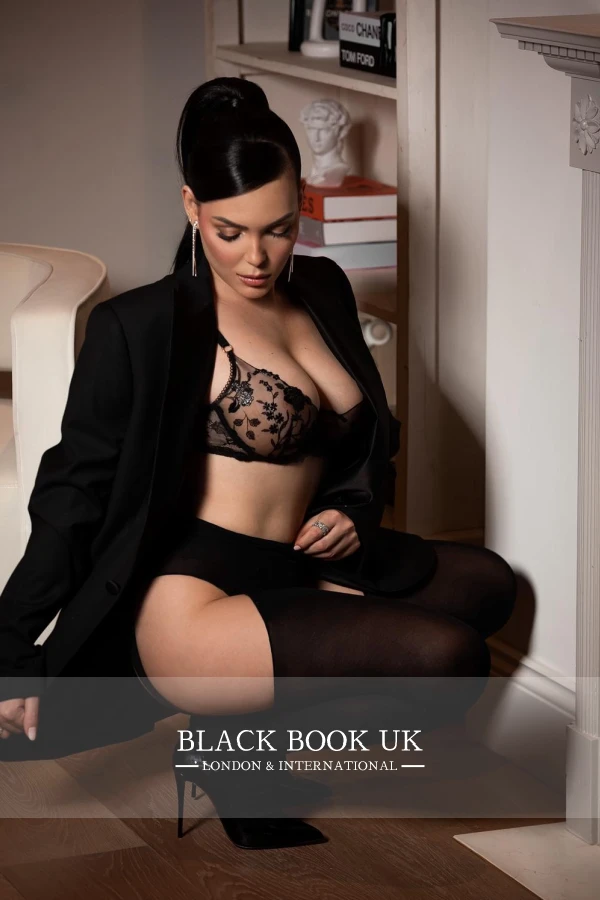 Profile Image #2 Of Ana