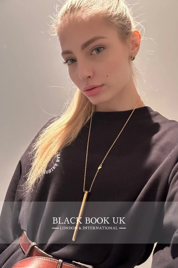 Profile Image #13 Of Poppy