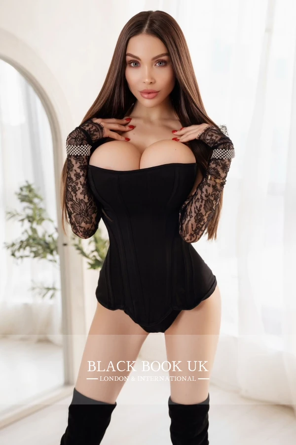 Profile Image #2 Of Juliet