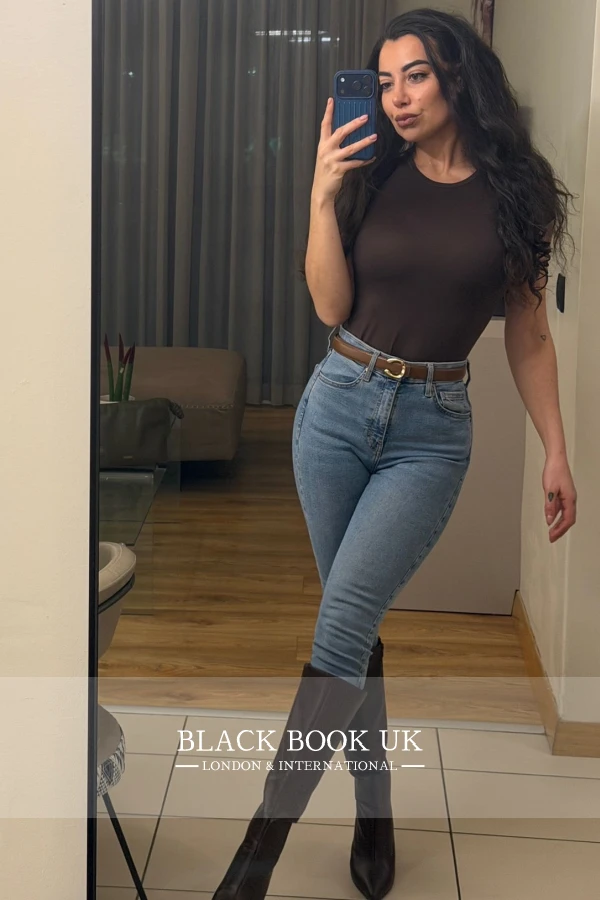 Profile Image #2 Of Frankie