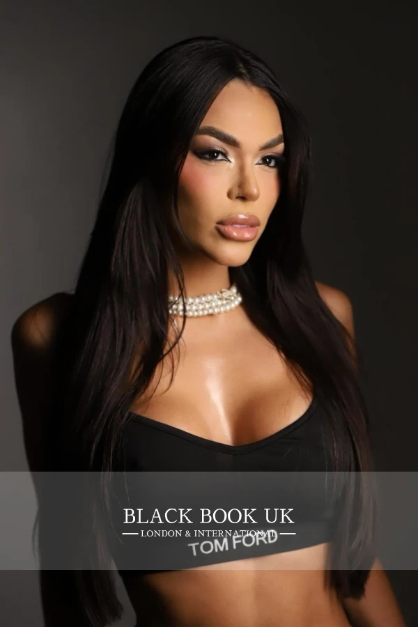 Profile Image #6 Of Mia 