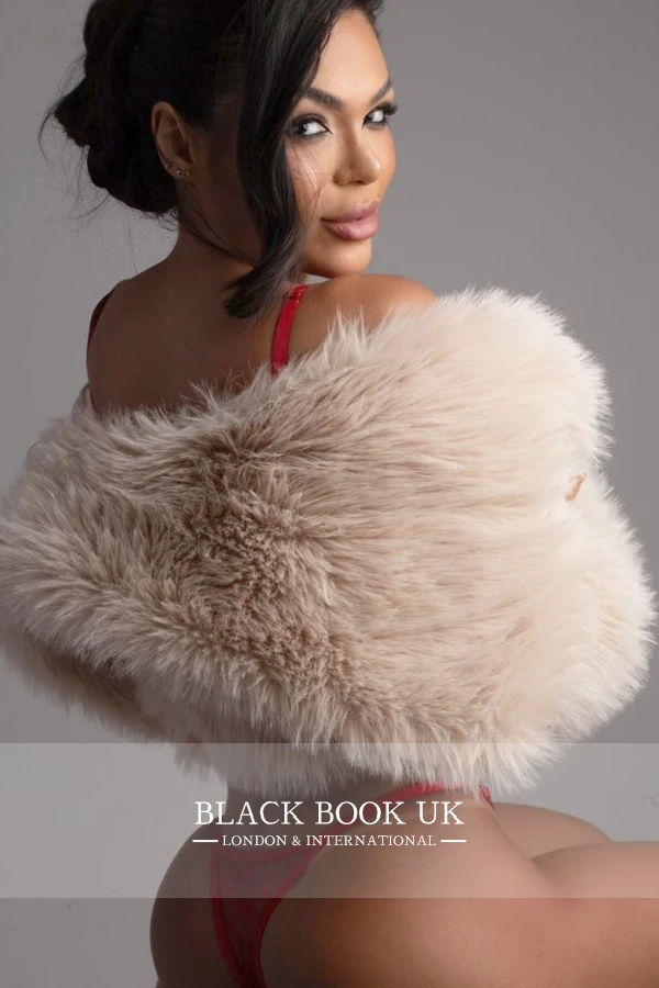 Profile Image #13 Of Mia 